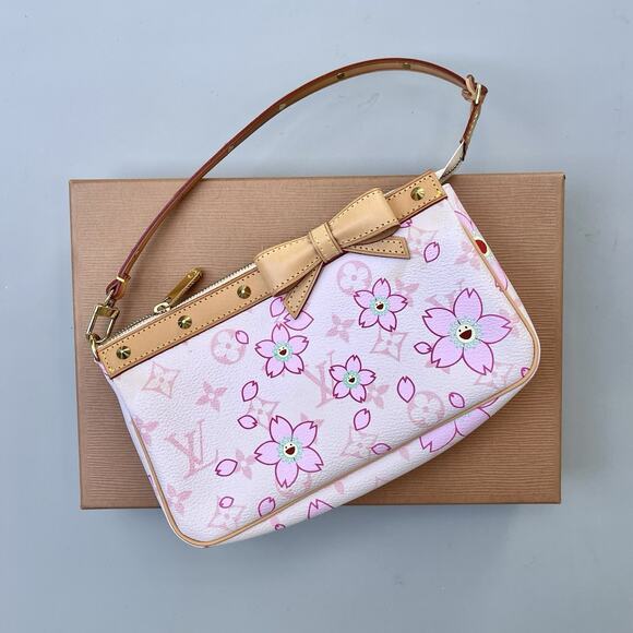 🌸SOLD🌸Louis Vuitton Vintage Pink Monogram Cherry Blossom Pochette Accessories - Picture 1 of 16